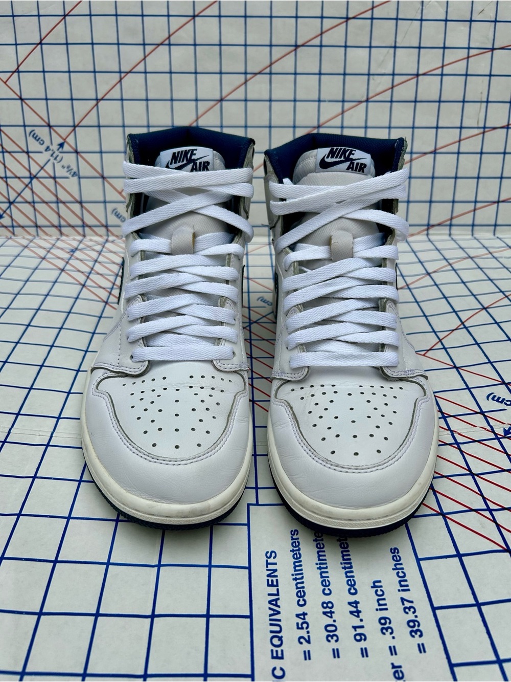 The Air Jordan 1 Retro Metallic Navy (2016)